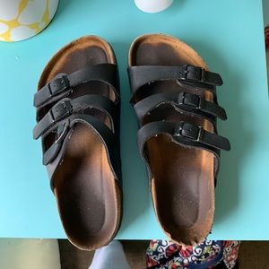 Birkenstocks size 6